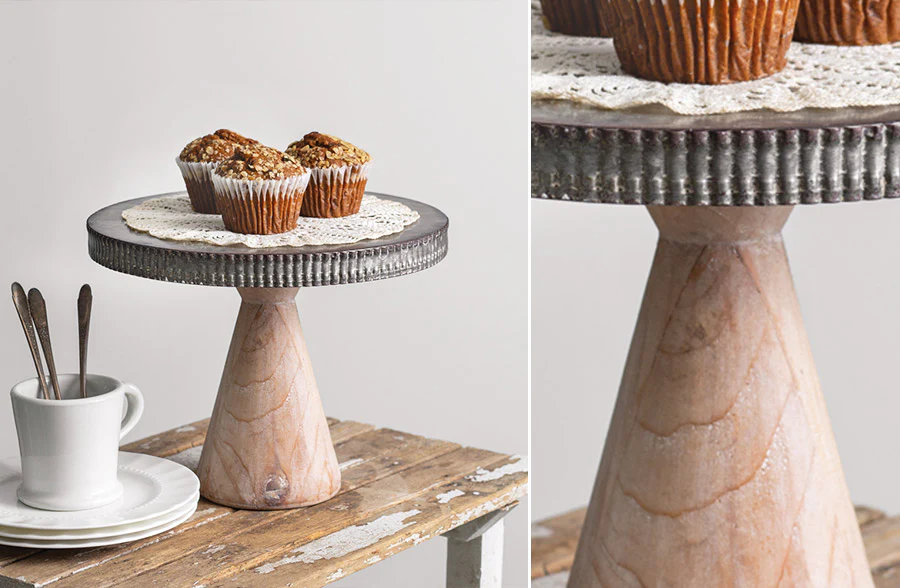 Scalloped Edge Dessert Stand