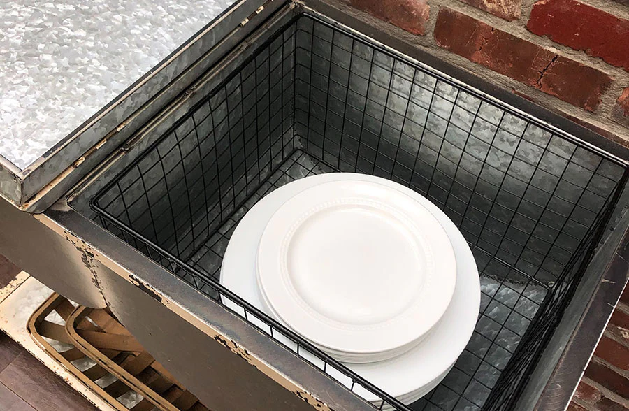 Distressed Wash Tub Accent Table