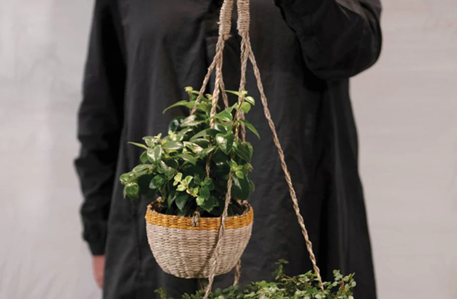 Hand-Woven Hanging Seagrass Planter