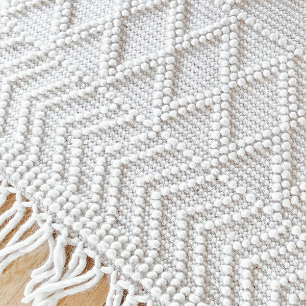 Traditional Beige Trellis Wool Rug